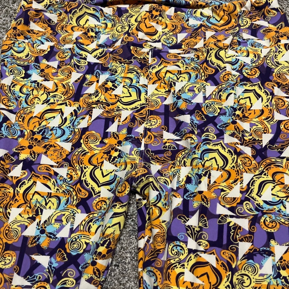 LuLaRoe Purple and Yellow Floral Leggings